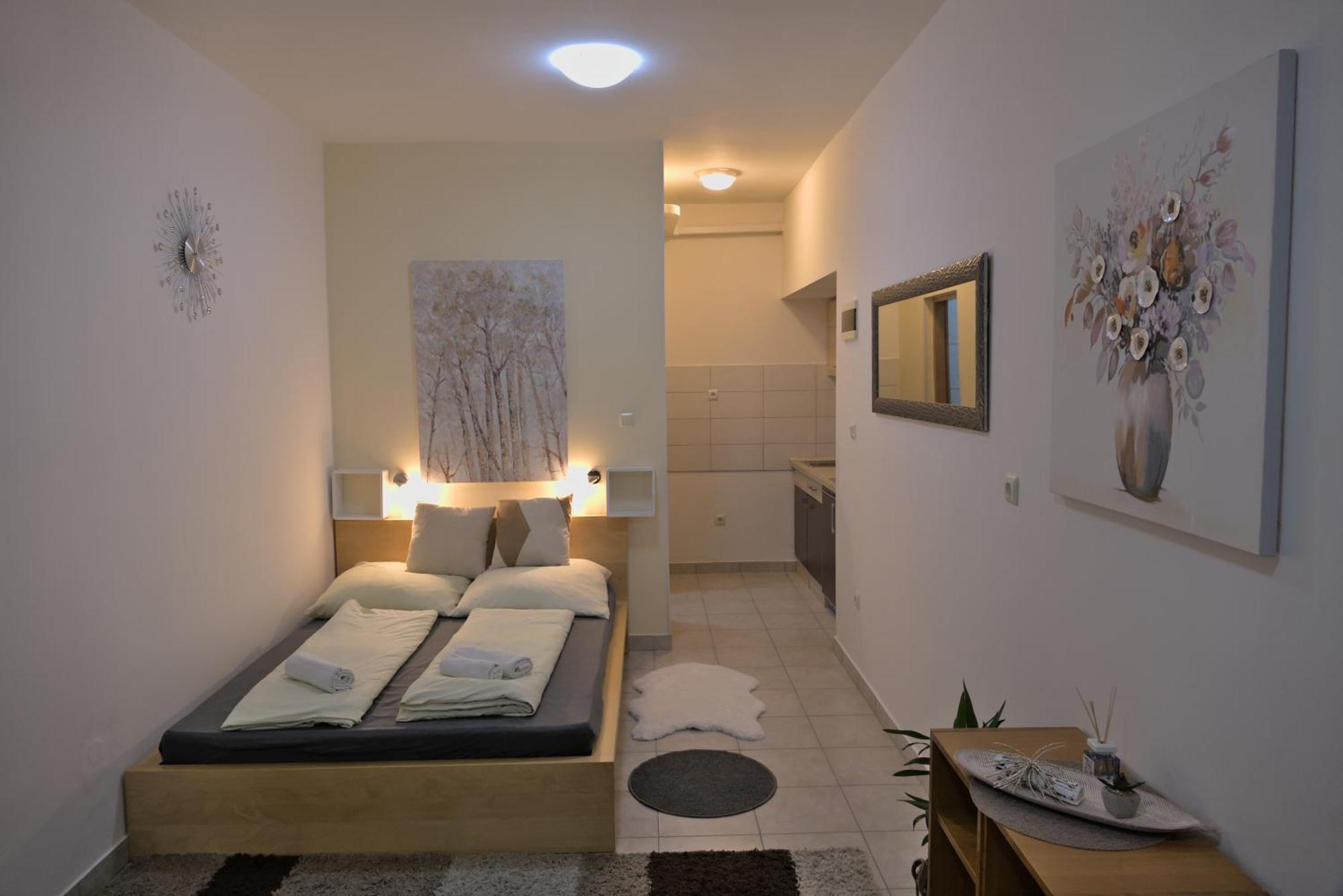 Slava Apartment *